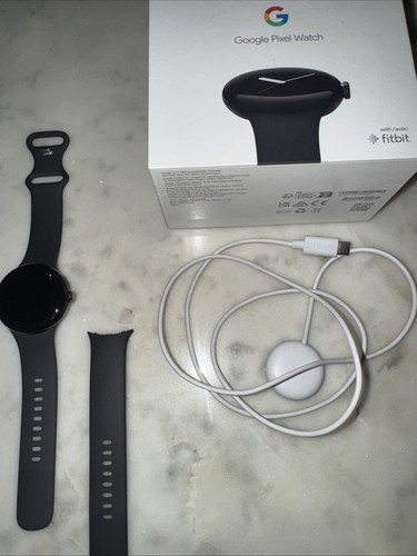 Google Pixel Watch With/avec Fitbit