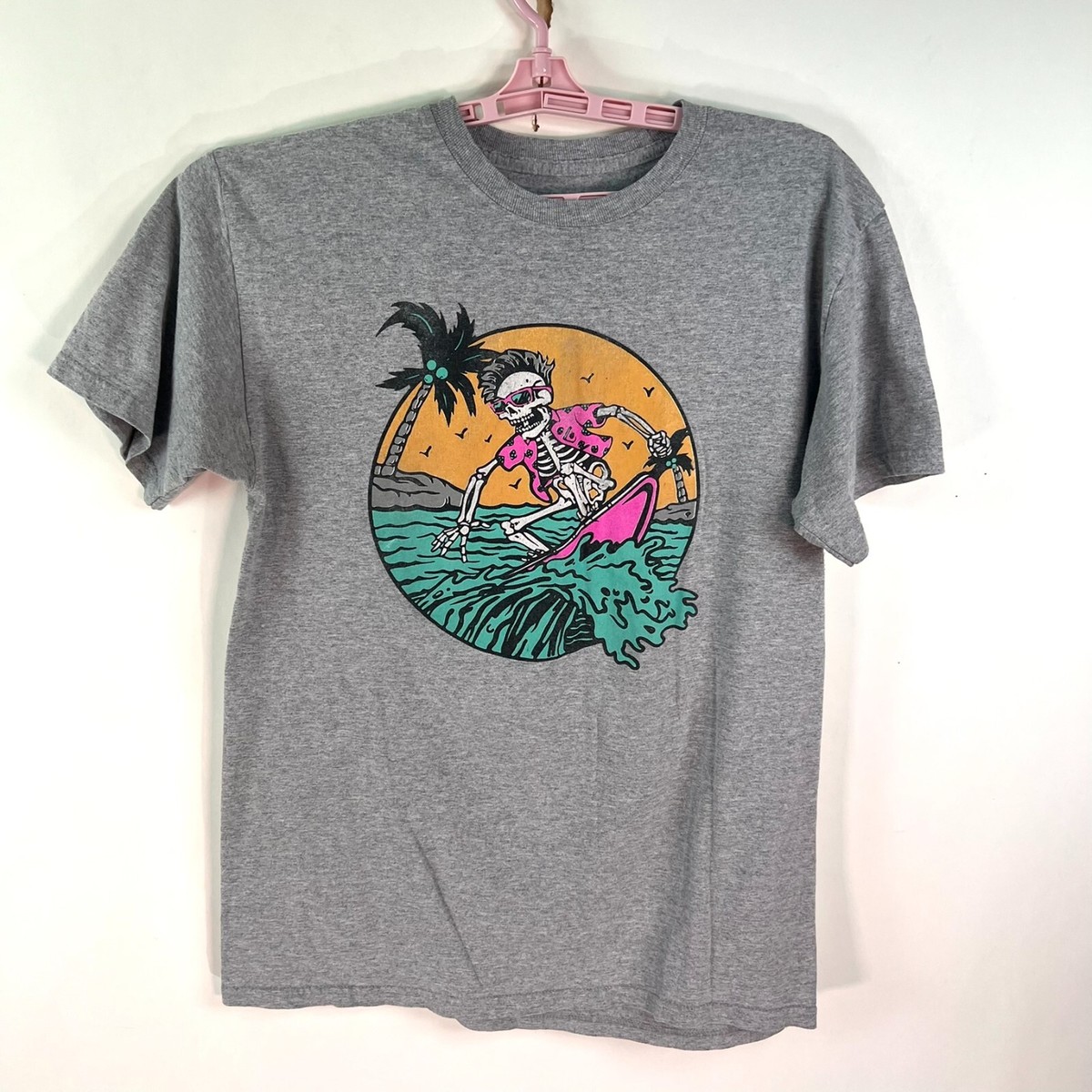 Good Vibes Tee Shirt Mens Size Medium M Gray Skeleton