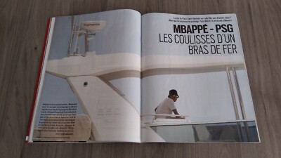 Photo : Michèle Laroque - Montée des marches du film « Asteroid City