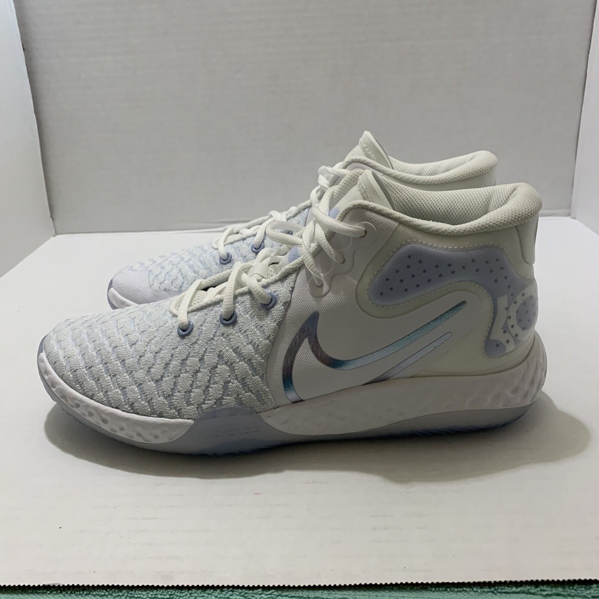 kd trey 5 white royal