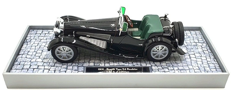 Minichamps 1/18 Scale Diecast 107 110160 Bugatti Type 54 Roadster 1931 - Black - Image 3 of 4