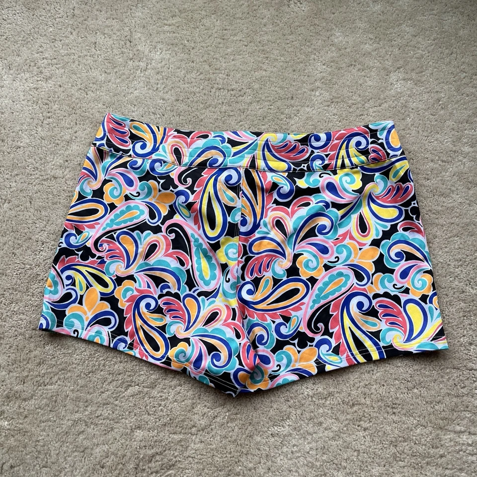 Pantalones Cortos Island Escape Para Mujer Multicolor Paisley Frontal Tie Board - Talla 16 - En muy buen estado Foto 2 de 4