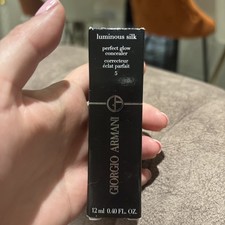 Giorgio Armani Concealer Luminous Silk Multi-Purpose Glow Shade 5 New