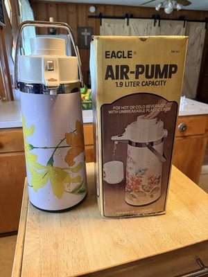 This is a vintage Eagle Air-Pump with a 1.9-liter capacity