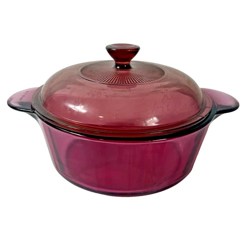 VTG Visions Corning Ware Cranberry 1.5 QT Dish 1148 w/ Pyrex and Plastic Lids