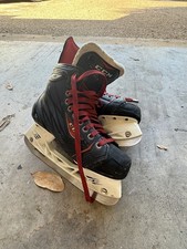 ccm hockey skates Size 4 9z