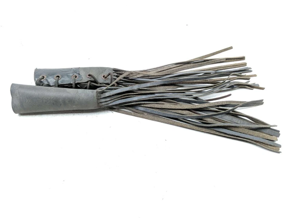 Кожаные чехлы на руль 86-99 Yamaha Virago XV 1100 с бахромой - Изображение 4 из 4