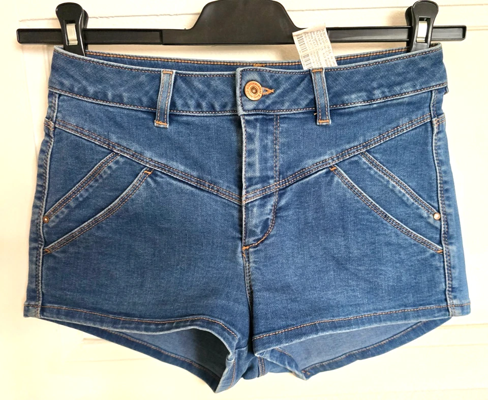SHORT JEANS PULL&BEAR TAILLE XXS TAILLE A PLAT 34CMS COM9 - Photo 1/2