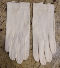Vintage Size S Ivory White Suede Leather 8" Formal Gloves Lavable