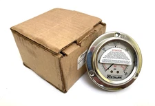 STAUFF SPG-063-00030-05-P-N04-F FLUID FILLED PRESSURE GAUGE BRAND NEW FAST SHIP!