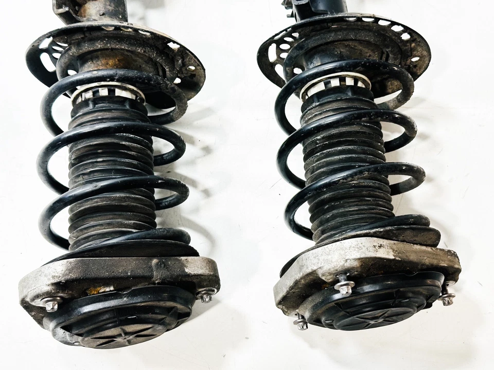 Juego de muelles amortiguadores delanteros derecho e izquierdo mercedes w212 e350 4matic 10-16 Foto 3 de 4