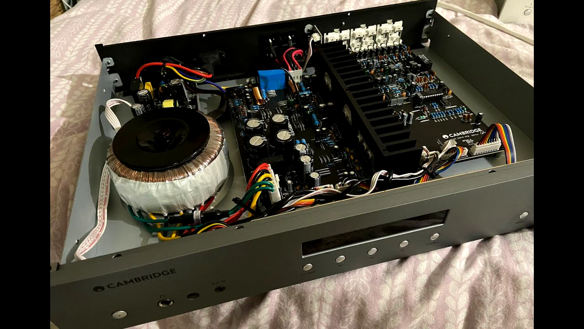 Cambridge AXA 35 INTEGRATED AMPLIFIER LUNAR GREY | eBay Cambridge AXA 35 INTEGRATED AMPLIFIER LUNAR GREY | eBay
