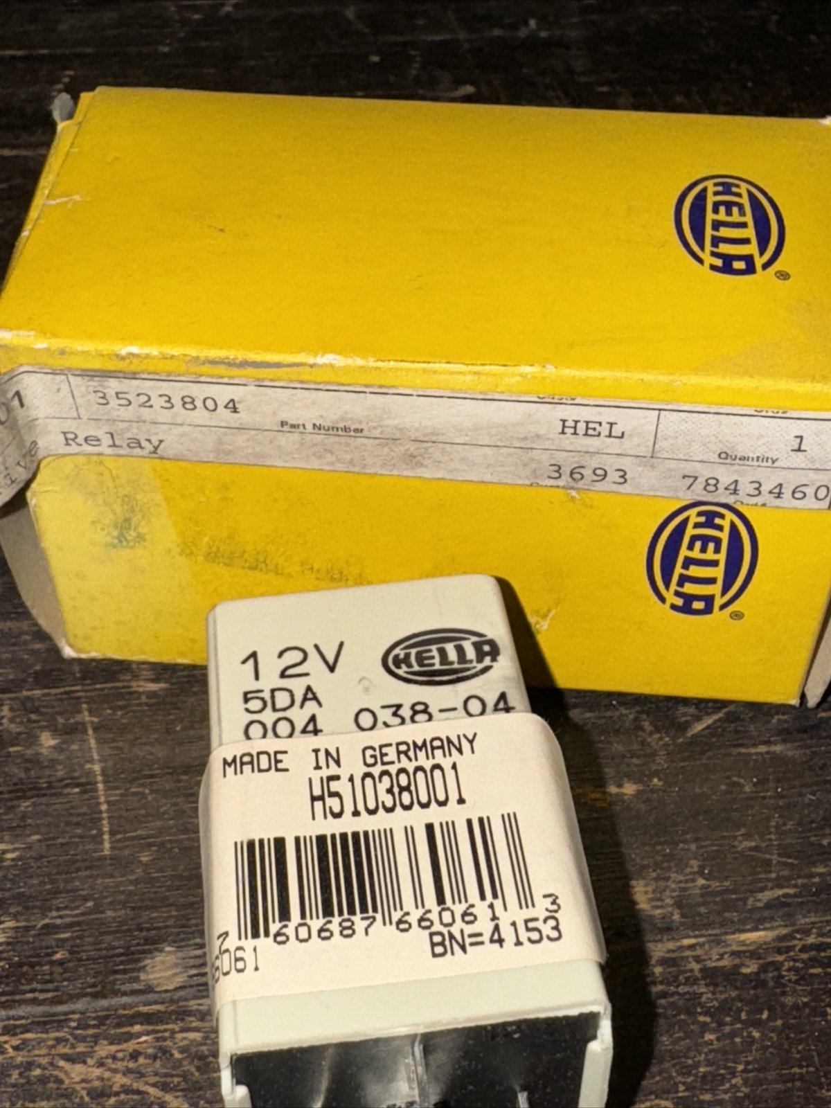 HELLA Overdrive Relay 1347764 for 1985-1995 VOLVO 240 740 940  