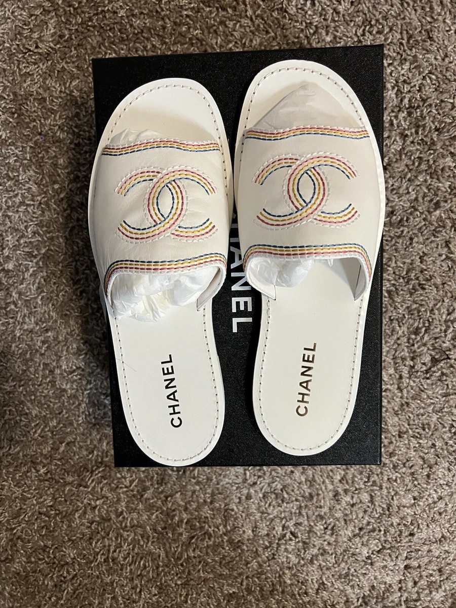 Chanel interlocking cc slides sales