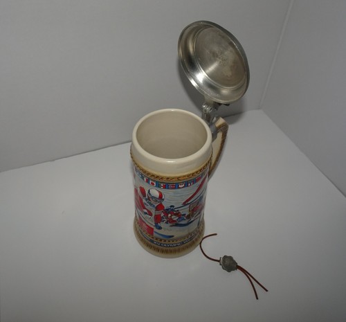 1988 Anheuser Busch Winter Games Calgary Official Olympic Collectors Stein - Picture 8 of 16