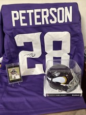 Adrian Peterson Card and Memorabilia Guide 30