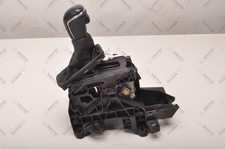 TOYOTA COROLLA E21 1.8 Hybrid Gangwählhebel Schaltung Schaltknauf 75G902