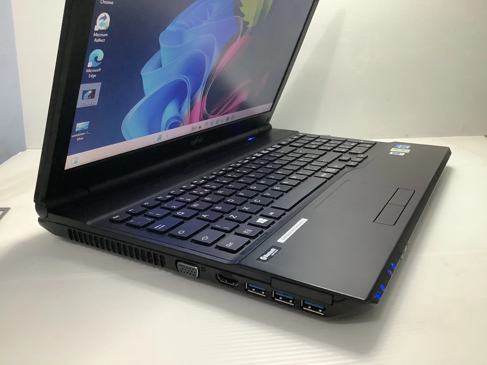 FUJITSU Lifebook AH532,INTEL Core i3@2.50GHz,8GB RAM,128GB SSD,WIN 11 PRO 23H2 - Image 2 of 4
