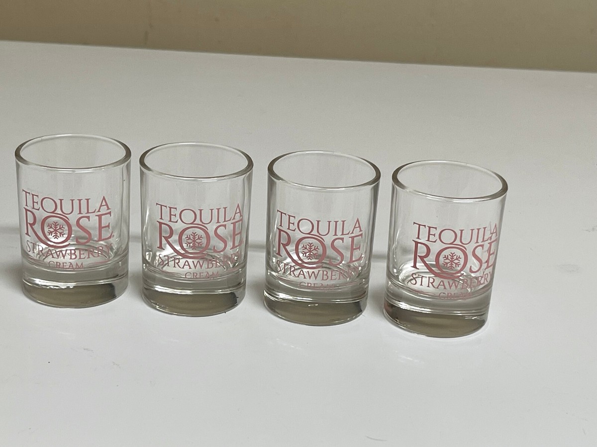 飲料・酒 TEQUILA ROSE ストロベリー 4本セット