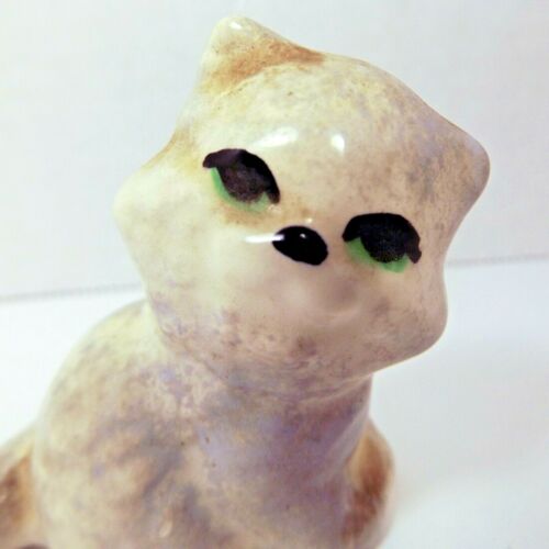 Miniature Cat Figurine White with Black Eyes and Tail Straight Out 3 1/4" Tall - Picture 2 of 12