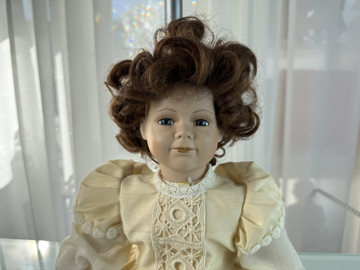 Poupée D'artiste En Porcelaine - 40 Cm, Collection, Excellent état