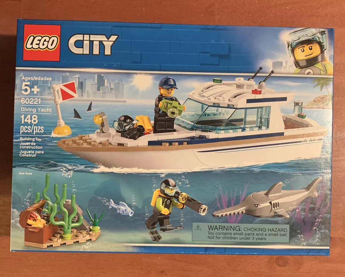 LEGO Diving Yacht City Great Vehicles 60221 New in Sealed Box