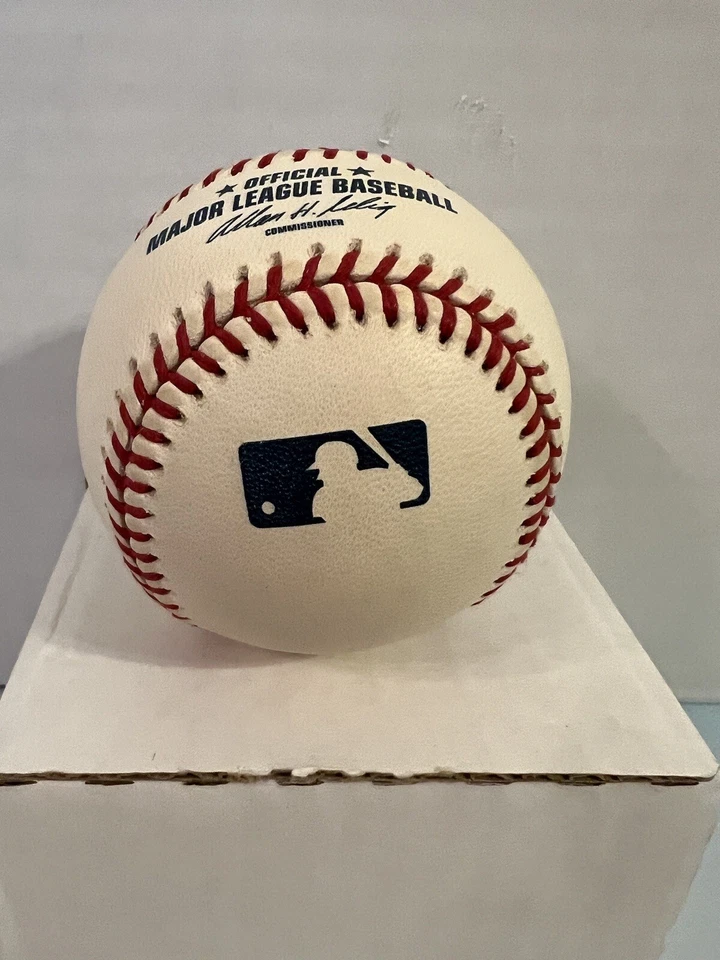 Jose Molina Autographed OML Baseball Bud Selig - Image 3 of 4