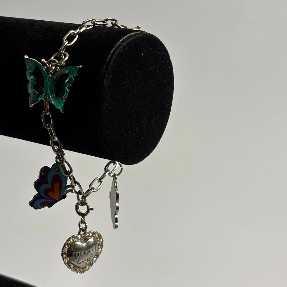 Pulsera con dije en tono plata mariposa colgante dijes corazón de mamá Y2K Foto 2 de 4