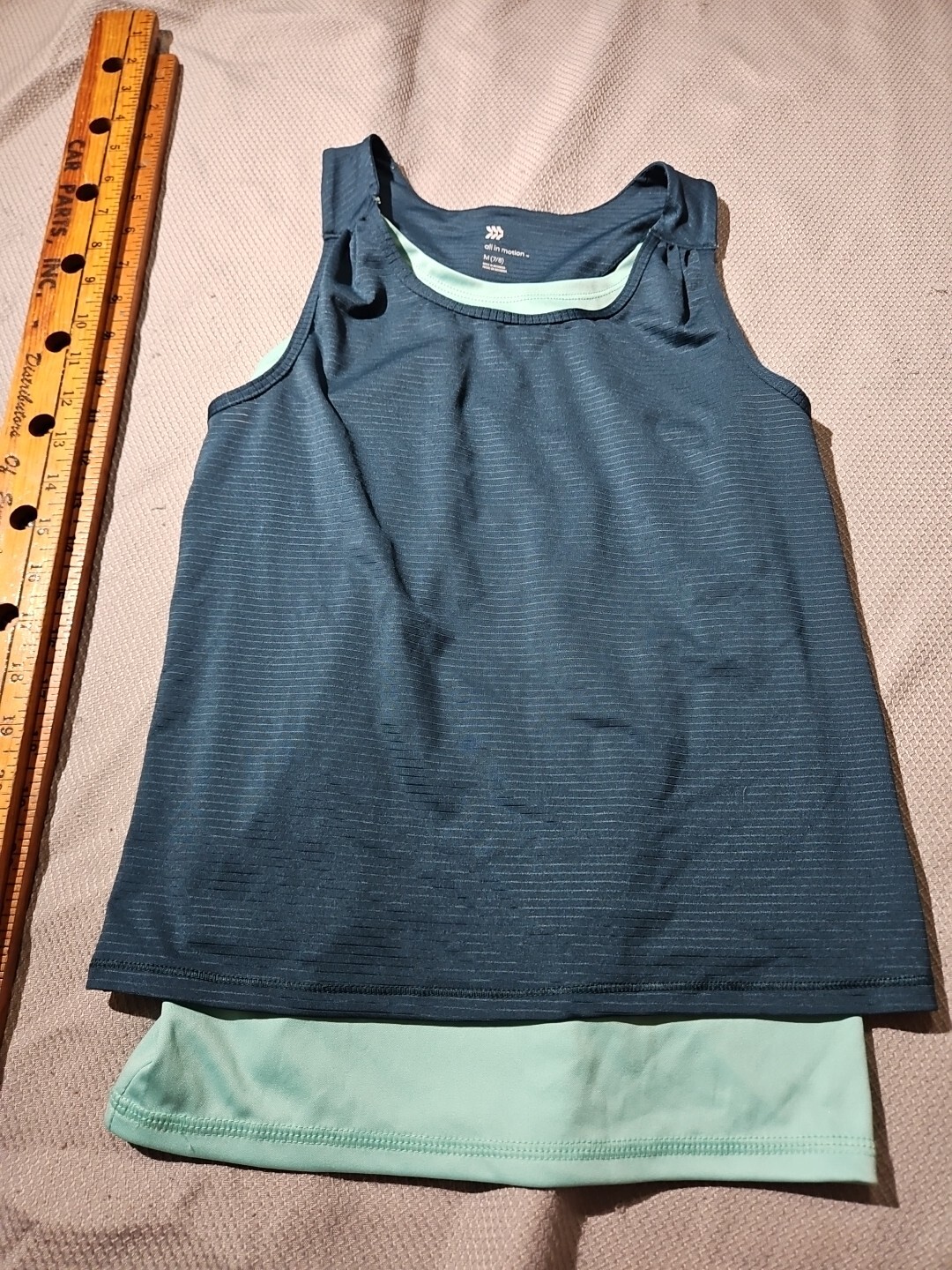 Picture 4 of 12