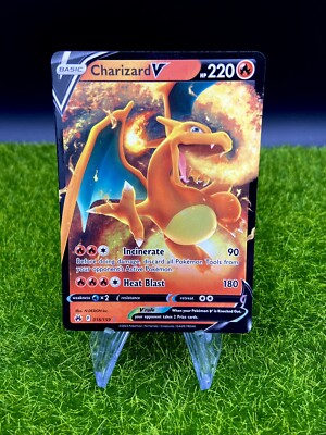 Pokémon Glurak V | Charizard V 18/159 Crown Zenith English