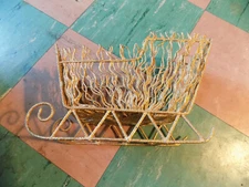 Vtg Sparkle Gold tone Wire Metal Christmas Sleigh Centerpiece Decor Basket 9" L