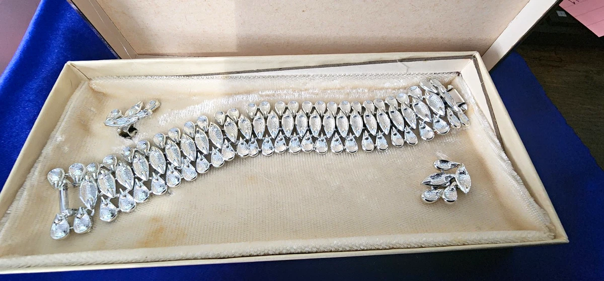 ビンテージ アクセサリー ジュエリーセット③⭐︎ 25+ Fashion Signed Vintage & Antique Jewelry Sets for sale