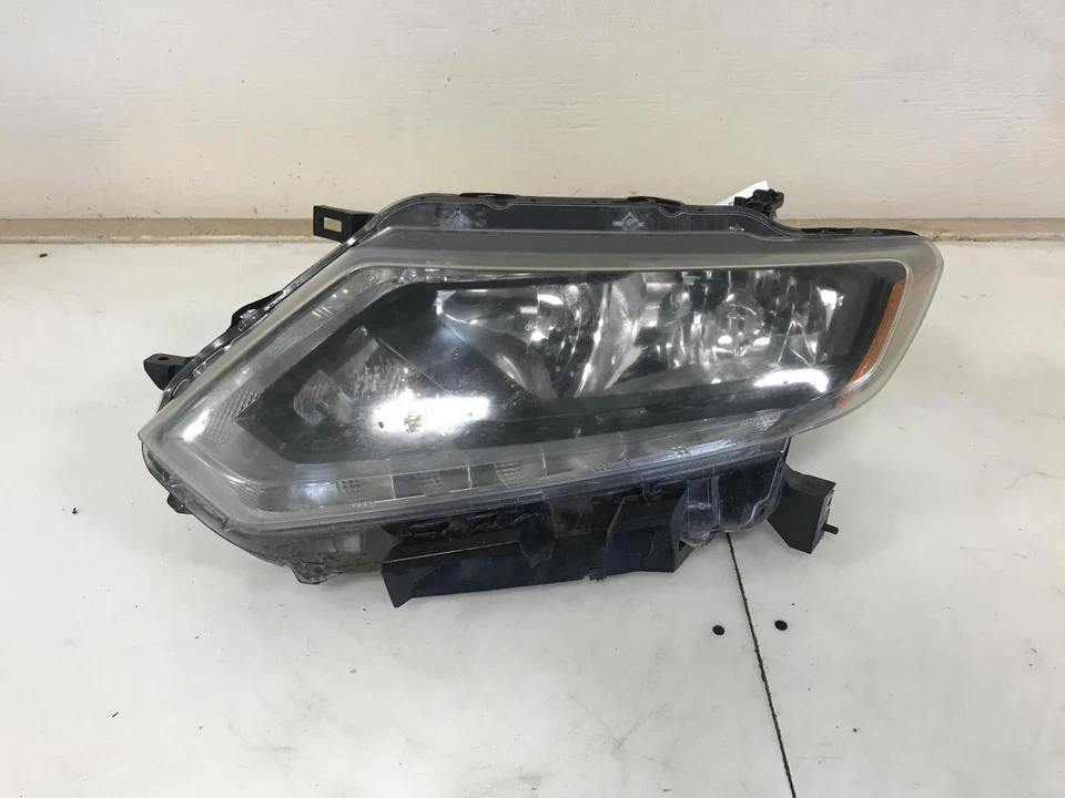 Conjunto de farol esquerdo usado serve: 2016 Nissan Rogue VIN 5 1º dígito EUA construído h - Imagem 3 de 4