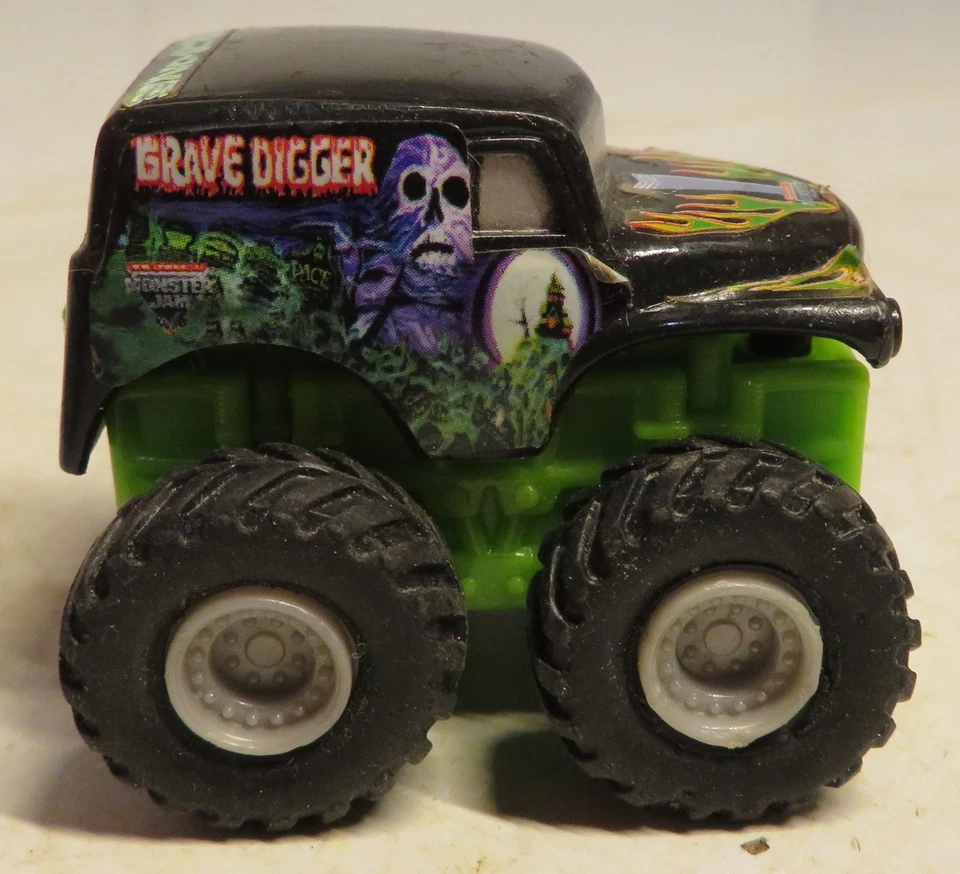Camiones Mattel Hot Wheels Monster Jam 2003 Pull Back & Go excavadora de tumbas Hotwheels Foto 2 de 4
