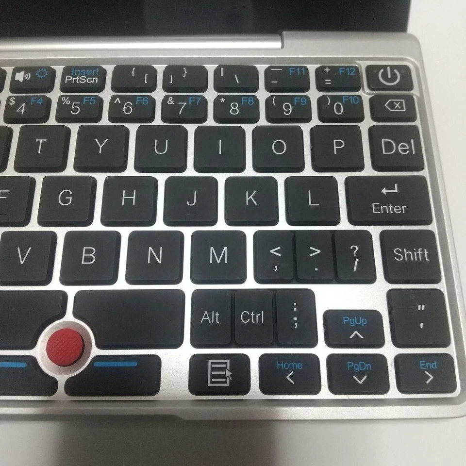 GPD POCKET UMPC portable personal computer 8GB RAM 128GB SILVER - Image 3 of 4