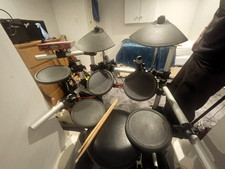 Yamaha DTXpress III Electronic Drum Kit Module Pads Pedals Stool DTX