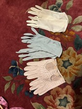 Vintage 1960s  Ladies Gloves Lot Of 3 - 2 Nylon Mesh And Leather Driving Glove