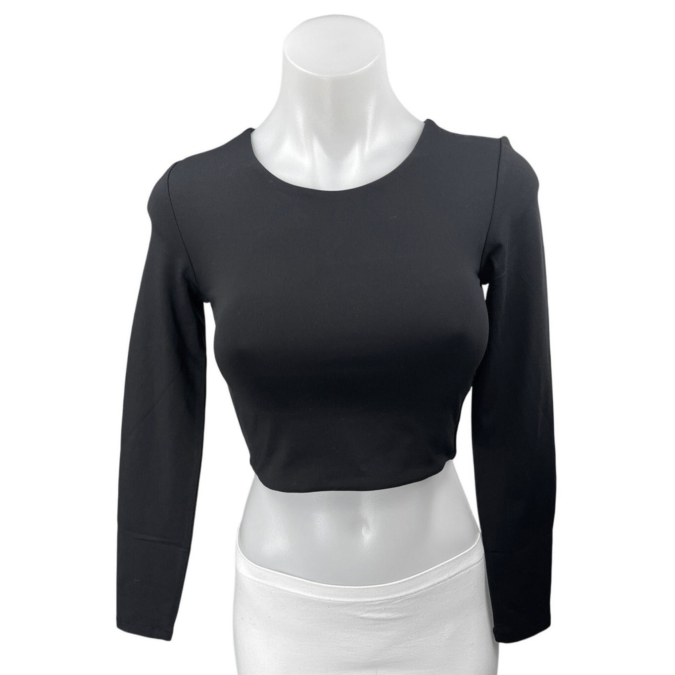 Aritzia Babaton Contour Black Long Sleeve Crew Neck Crop Shirt Sweater Top Sz S
