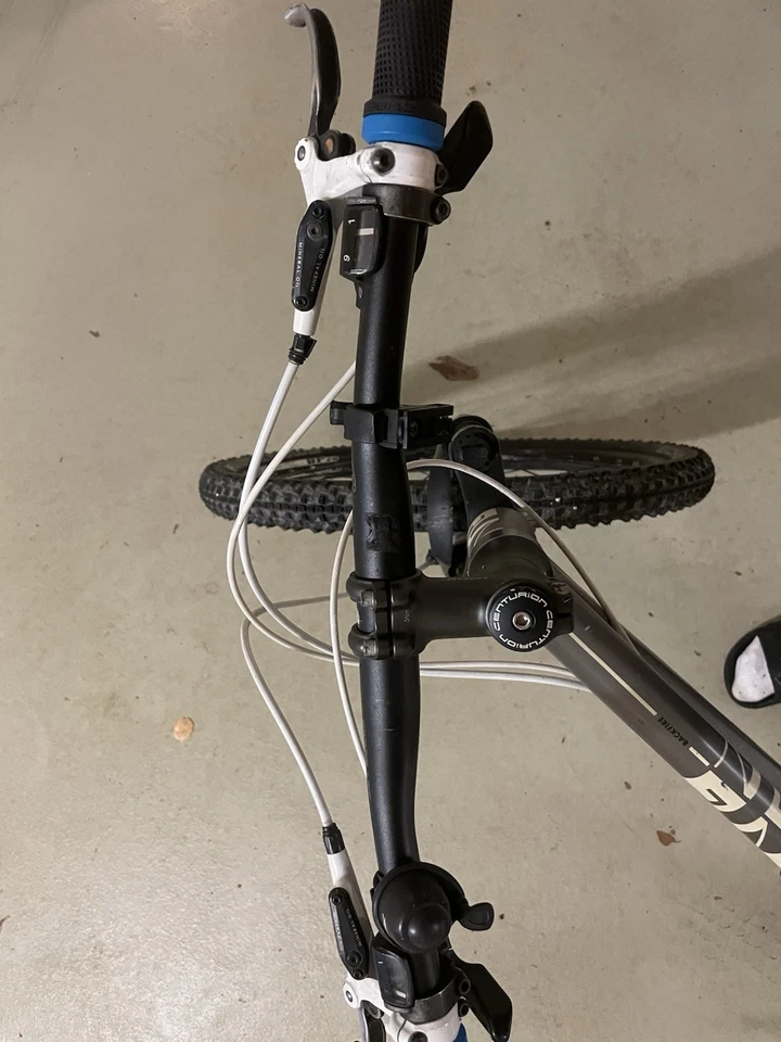 Jugendliche MTB Fahrrad - Bild 4 von 4