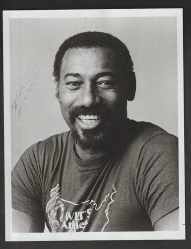 Origianl Autographed 8x10 B/Wr Photo WILT CHAMBERLIN NBA Basketball Legend
