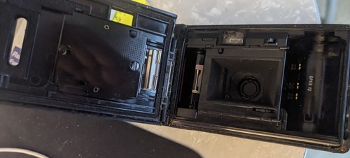 Olympus Infinity Jr 35mm Point & Shoot Camera w/ 35mm f3.5 Lens *** For Parts*** - Picture 6 of 8