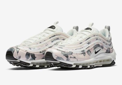 pink and gray air max 97