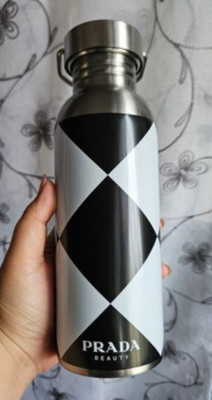 PRADA ステンレスボトル ゴールド PRADA プラダ ステンレスボトル 水筒 ゴールド 三角 ロゴ