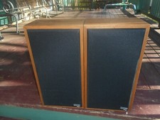 Vintage Ohm Speaker model E wood grain