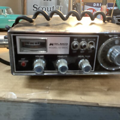 Midland CB Radio Model 13-882C 23 Channel microphone Vintage Used