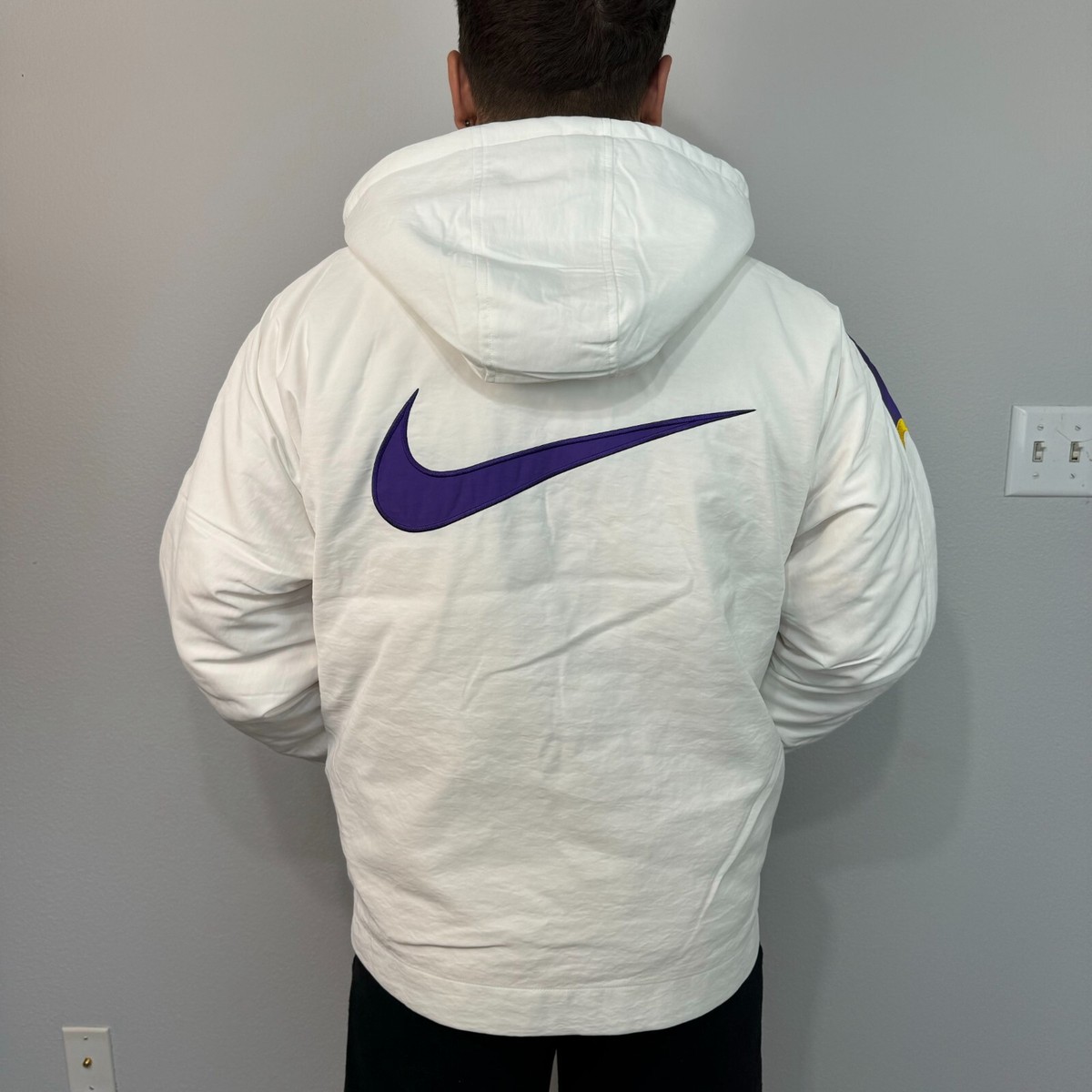 Nike x AMBUSH NBA Collection Unisex Lakers Jacket Nylon Nike x AMBUSH NBA Collection Unisex Lakers Jacket Nylon