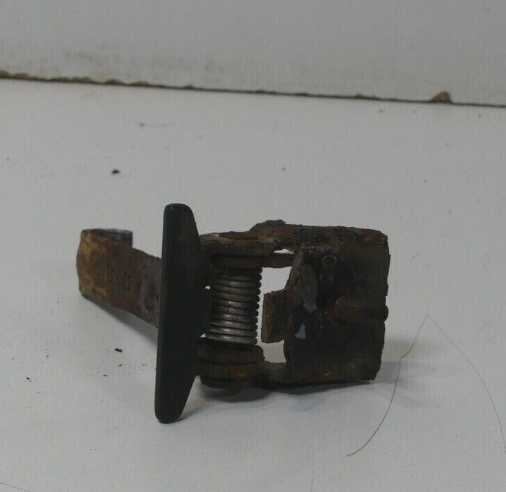Jeep Wrangler TJ 97-06 Grille Hood Safety Secondary Catch Latch CC 33