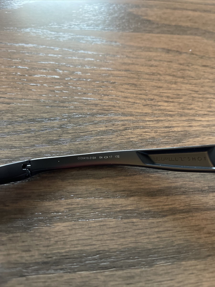 Oakley Split Shot Sunglasses Matte Black w/ Prizm Sapphire 