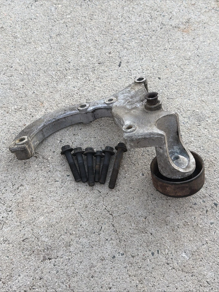 95-02 Camaro/Firebird 3.8 V6 A/C suporte de montagem para compressor CA 24506755 fabricante de equipamento original - Imagem 4 de 4