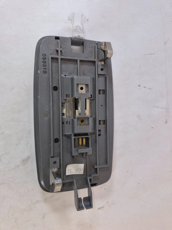 Luz de techo domo interior original Toyota Tacoma 2010-2015 OEM Foto 4 de 4